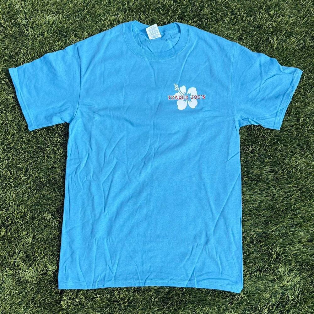 Trader Joe's Shirt Blue Floral Hawaiian Size L